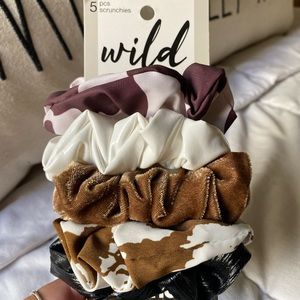 5 pc scrunchy set🤍 cowgirl vibes